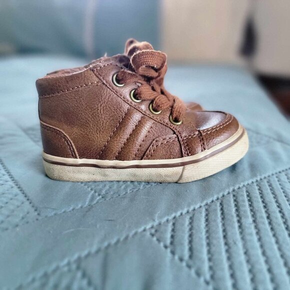 🔥5 FOR $25🔥Cat & Jack Brown High Tops With Zipper - Picture 1 of 7